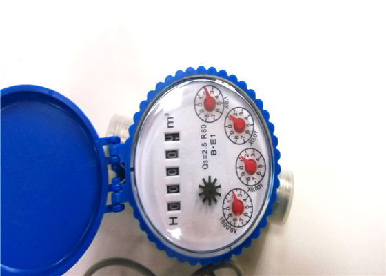 ถิ่นที่อยู่เดี่ยว Meter Water Jet