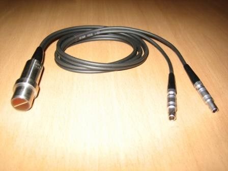 اندازه ضخامت سونوگرافی قابل حمل ST5900 1.2mm - 200mm سرعت 5900m / s