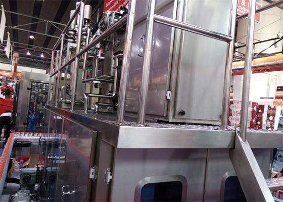 Linha de enchimento 200 do UHT/bebida DE ALTA TEMPERATURA da esterilização do REATOR - 250ml completamente automático