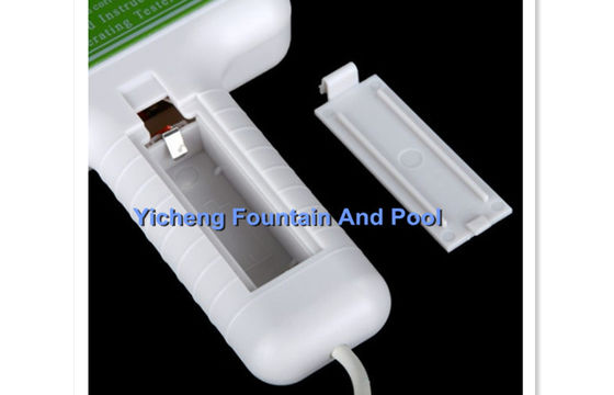 Acqua di plastica pH/tester del CL2 per le piscine e le stazioni termali con la batteria