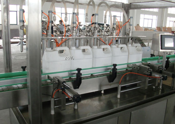 Attrezzatura imbottigliante dell'acqua in bottiglia di rifornimento dell'olio ad alta velocità della macchina in pieno automatica